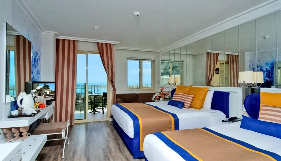 هتل دلفین دیوا پریمیر آنتالیا